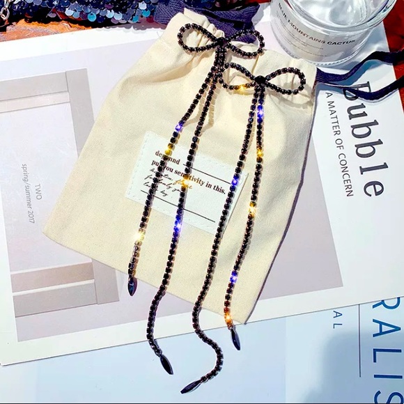 Jewelry - 🌟 Long Black Rhinestone Bow Earrings